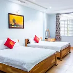 Khách sạn Hồng Hà