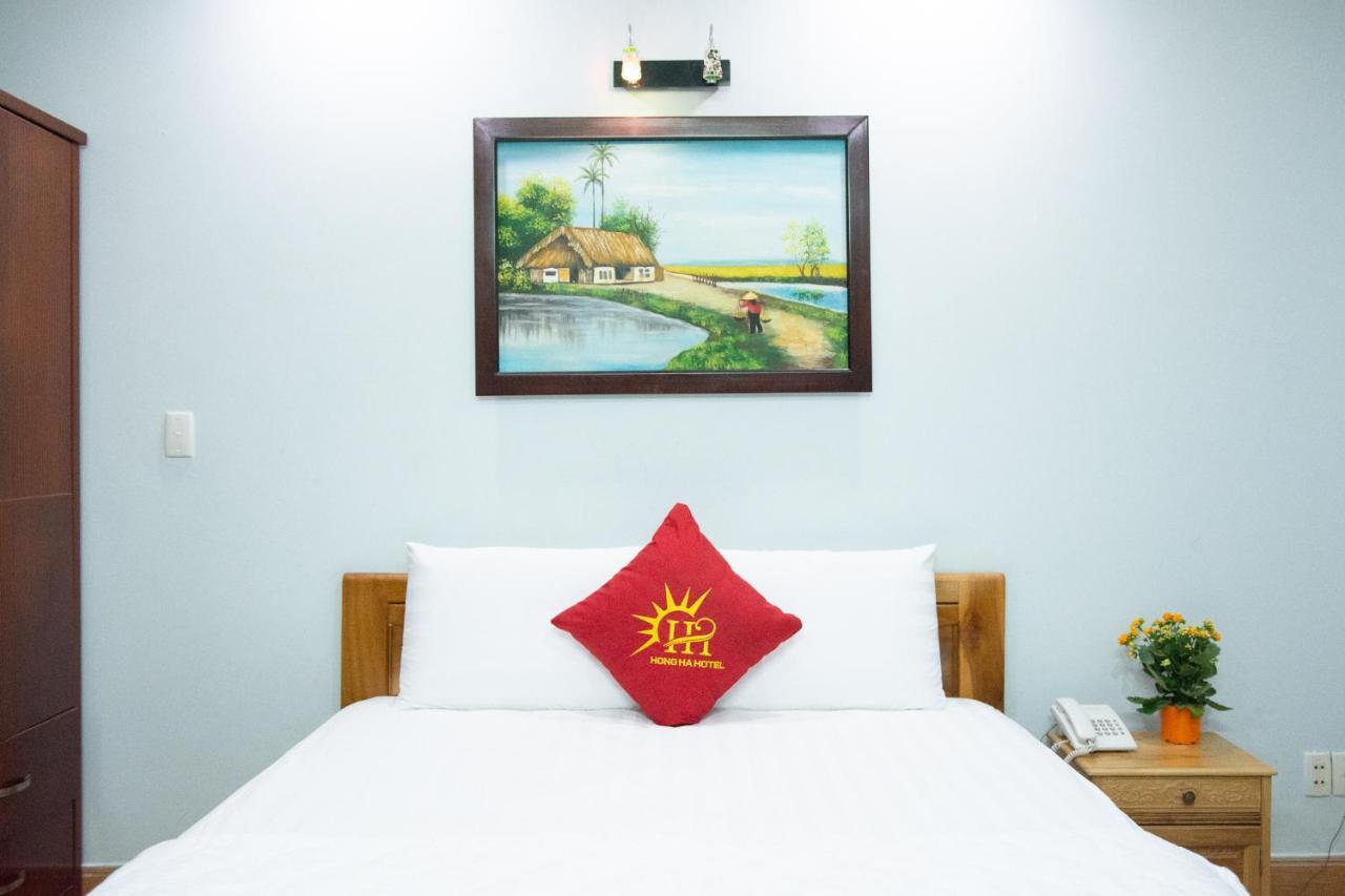 Hồng Hà Khách sạn